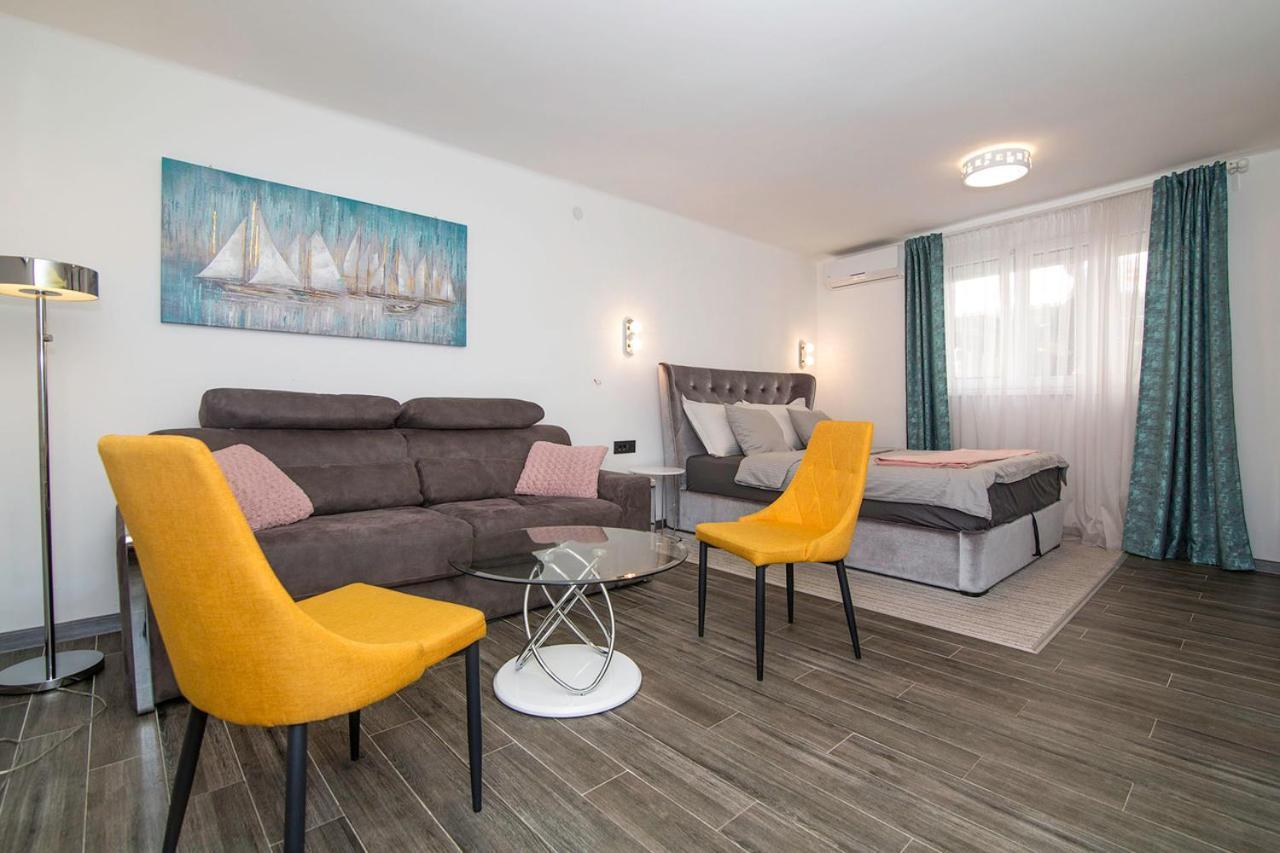 City Center Apartment Belgrado Exterior foto